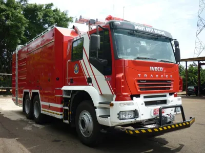 Services Fire Trucks  1 26